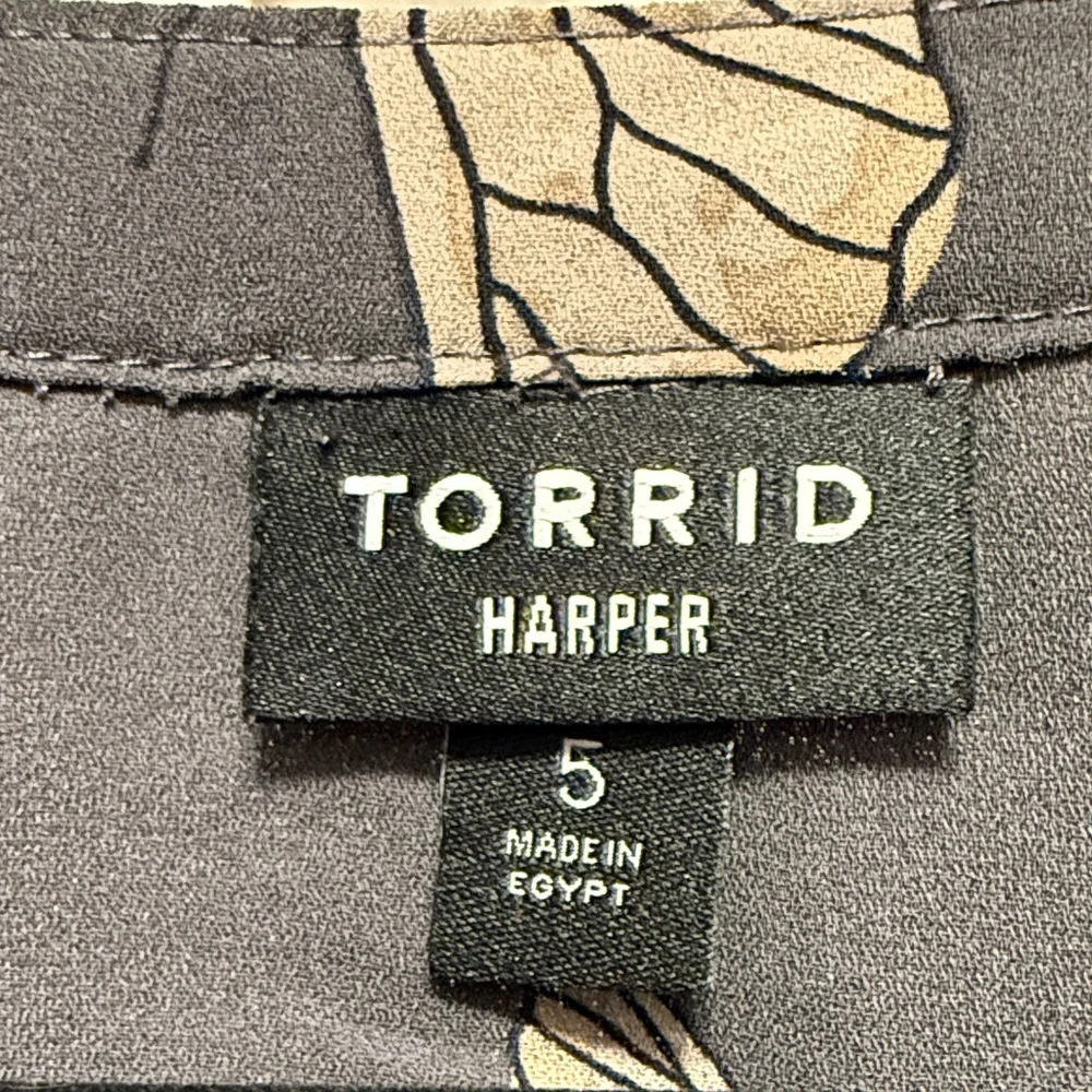 torrid Charcoal Butterfly Print Tunic with Cream and Brown Accents - Picture 2 of 7